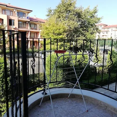 Moderne Nove Studio Pri Plazi Pre 2 Az 4 Osoby, Premier - דירה סבטי ולאס